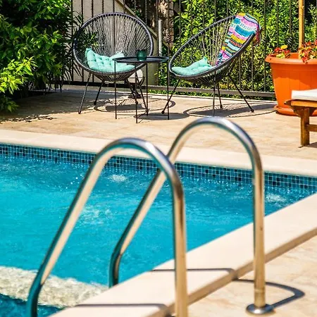 Josipa With Heated Pool