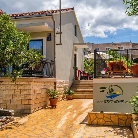 Josipa With Heated Pool Holiday home *